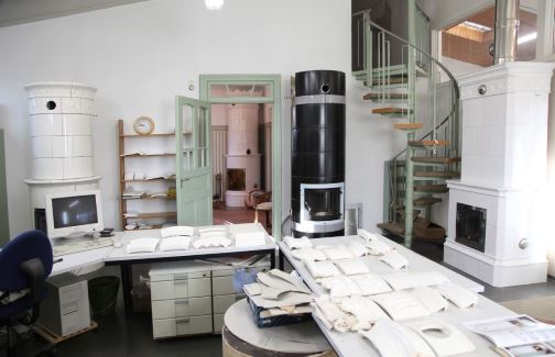 Ausstellung Schrundner Schwedische Kachelöfen